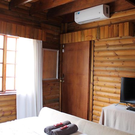 Ndlovu Log Home Dinokeng Klipdrift Bagian luar foto