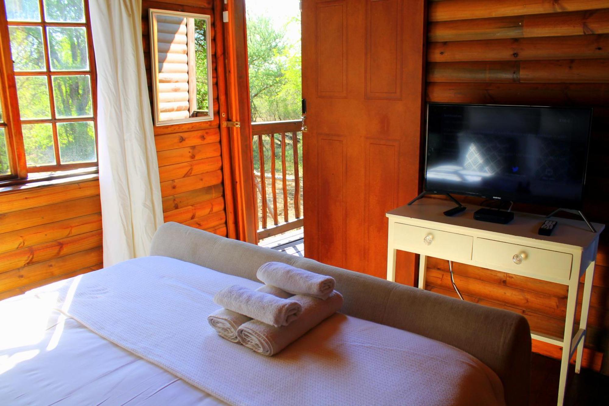 Ndlovu Log Home Dinokeng Klipdrift Bagian luar foto